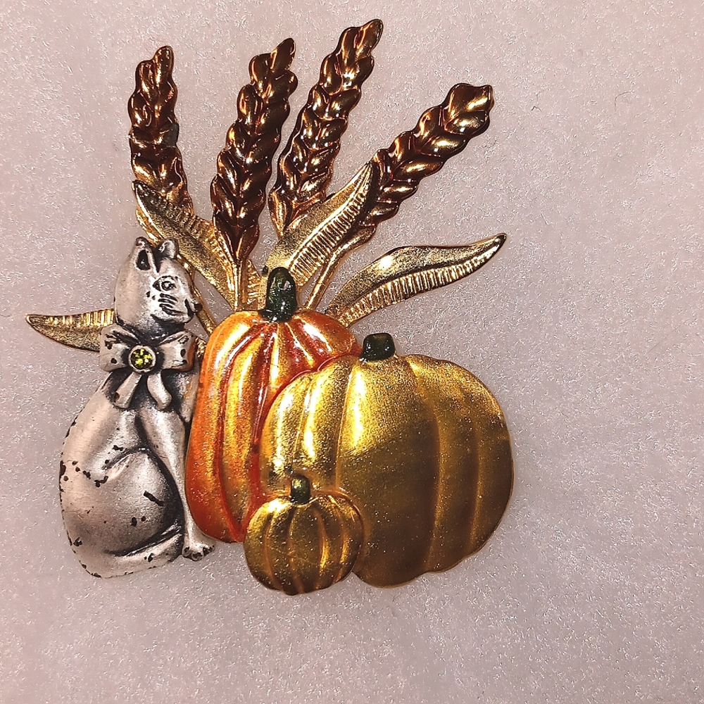Vintage KEN CRAFT Signed Autumn Cat Brooch Rhinestone & Pumpkins Gold Tone Pin